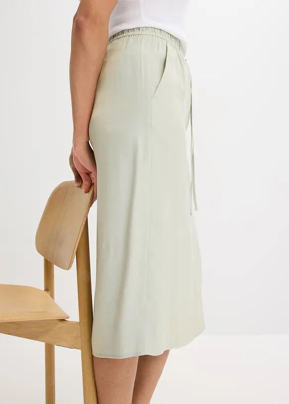 Jupe midi en satin brillant, bonprix