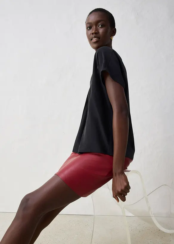 T-shirt avec soie et empi&egrave;cement tiss&eacute;, bonprix