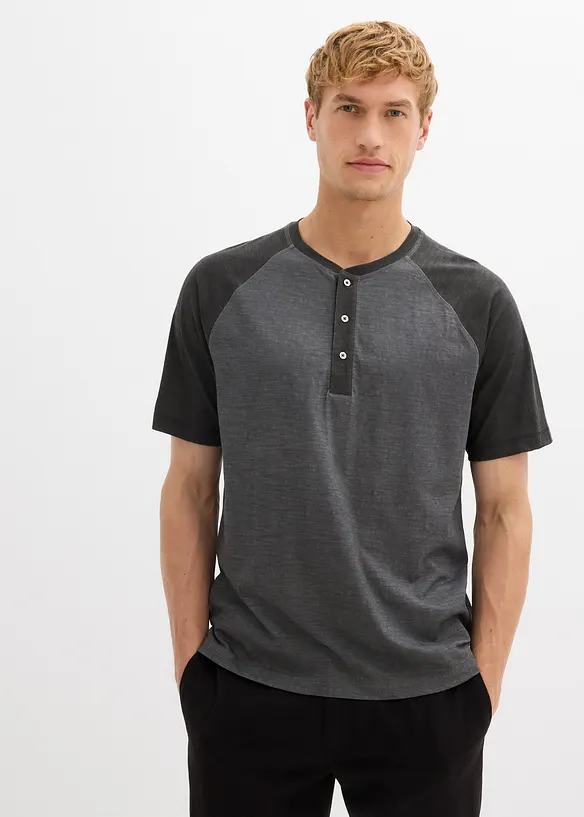 T-shirt d&eacute;lav&eacute; col tunisien 100% coton, bonprix