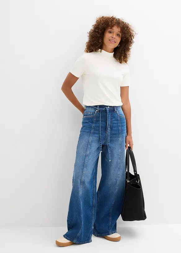 T-shirt longueur hanches, bonprix