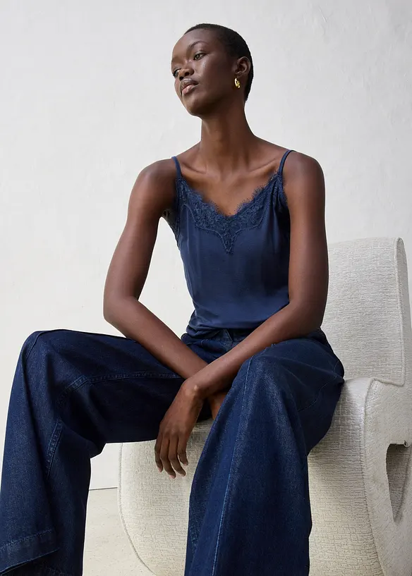 Top avec laine et dentelle, bonprix