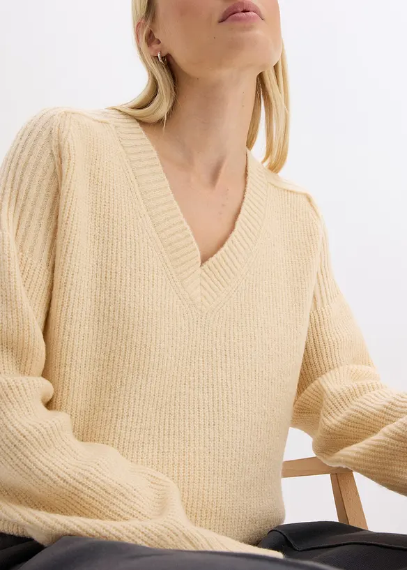 Pull col V oversize, bonprix