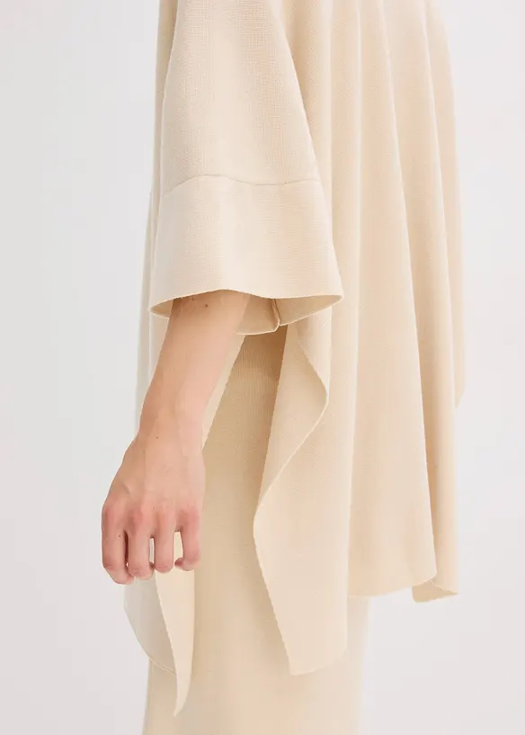 Cape oversize en maille, bonprix