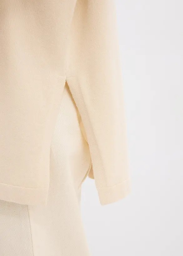 Pull forme cape en viscose mélangée, bonprix