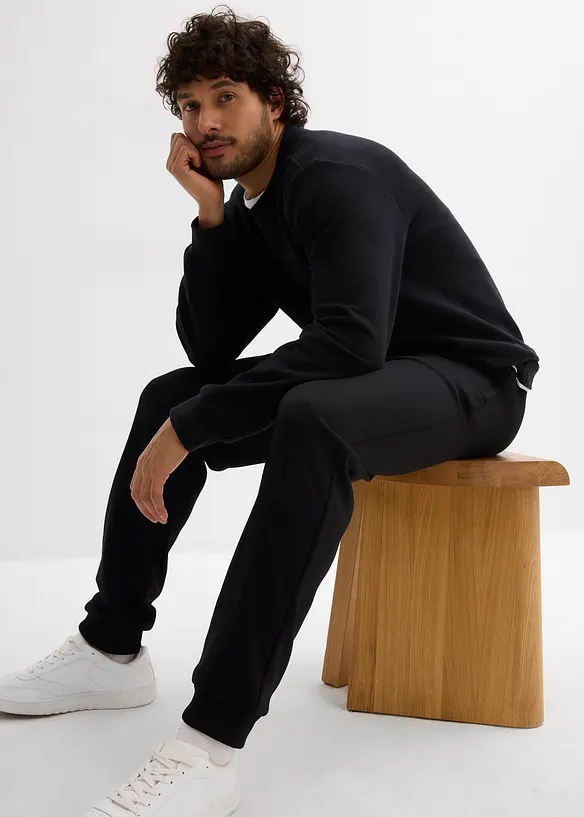 Pantalon de jogging chaud avec poches zippées pratiques, bonprix