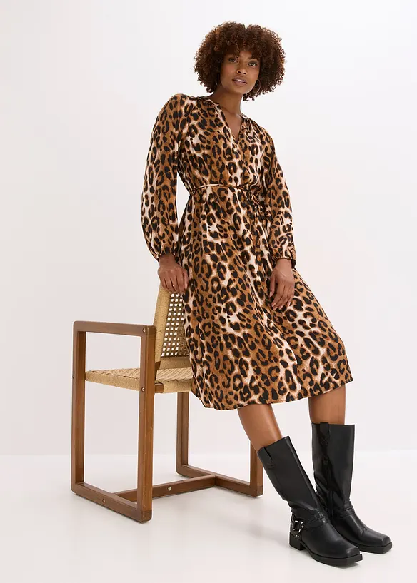 Robe midi en satin fluide, bonprix