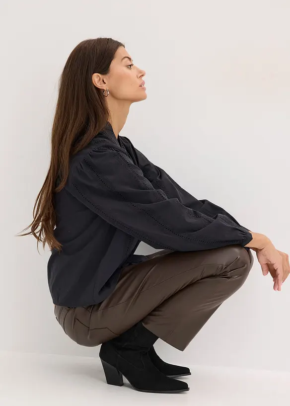 Chemisier en coton avec broderies anglaises, bonprix