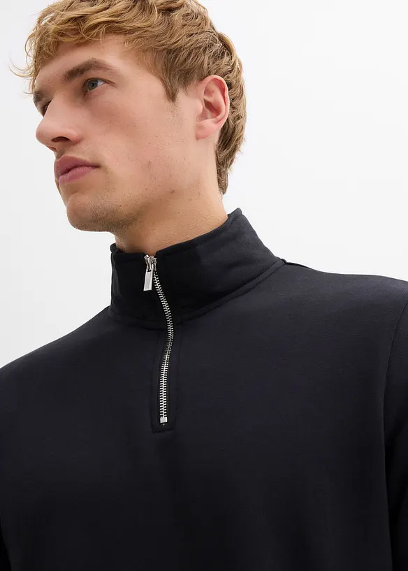 Sweat 100% coton avec poches pratique et base droite, bonprix