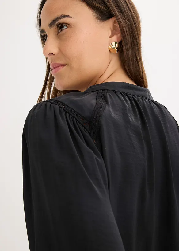 Blouse en satin avec galons en dentelle, bonprix