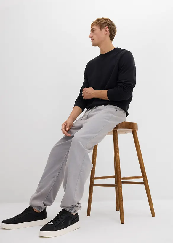 Pantalon taille extensible fuselé en twill 100% coton, bonprix