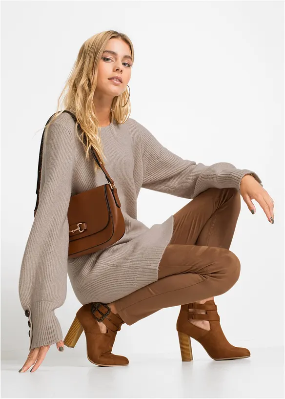 Pull long &agrave; boutons, bonprix