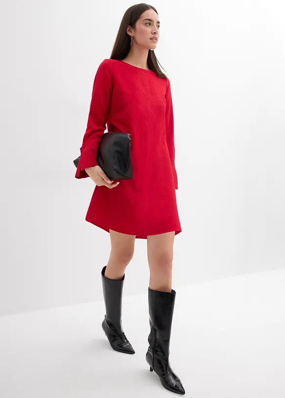 Robe courte et texturée, bonprix