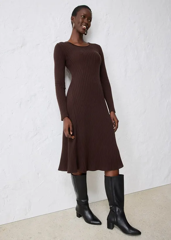 Robe pull en laine mérinos, bonprix