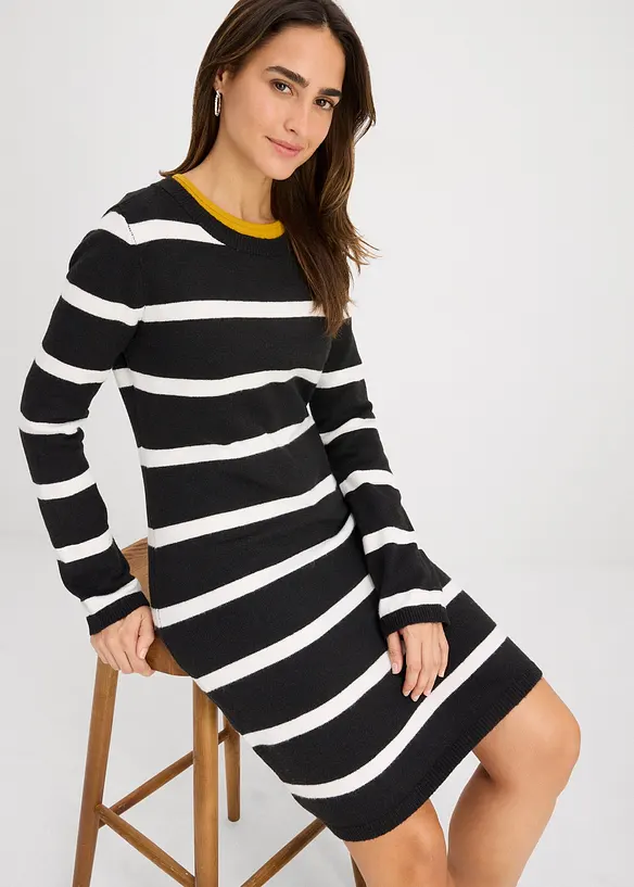 Robe près du corps en maille, bonprix