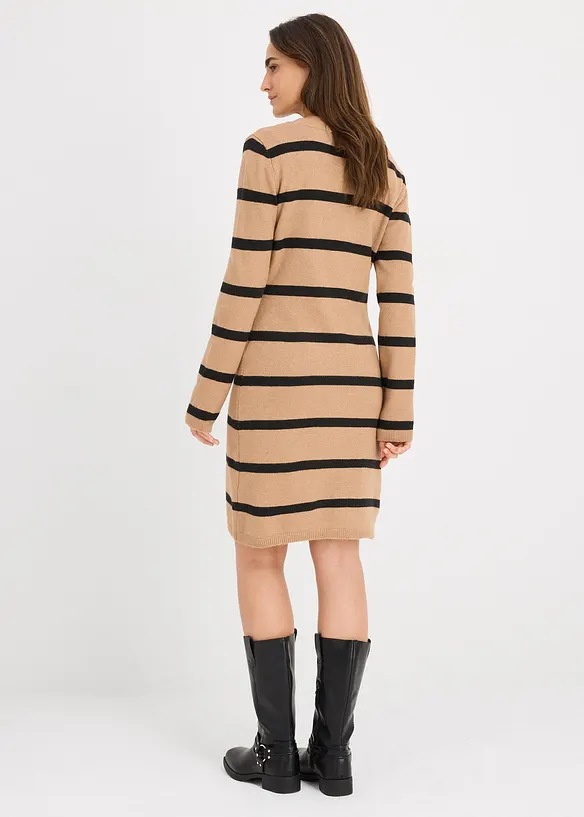 Robe près du corps en maille, bonprix