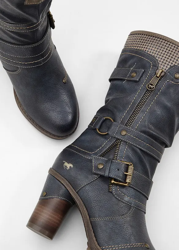 Bottes Mustang, Mustang