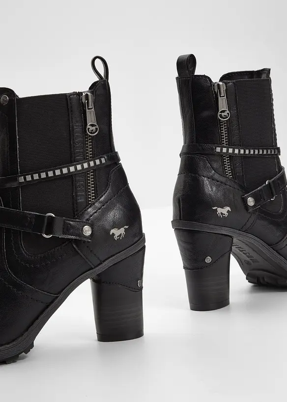 Bottines Mustang, Mustang