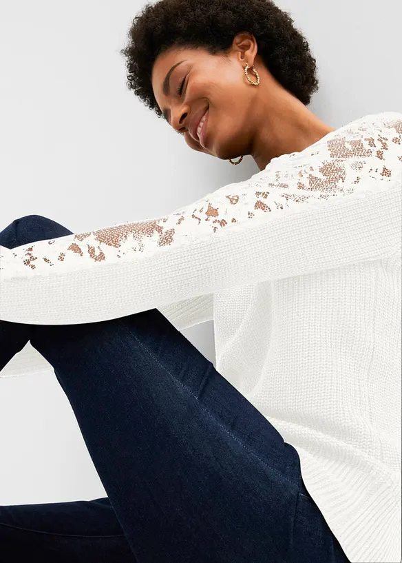 Pull avec dentelle, bonprix