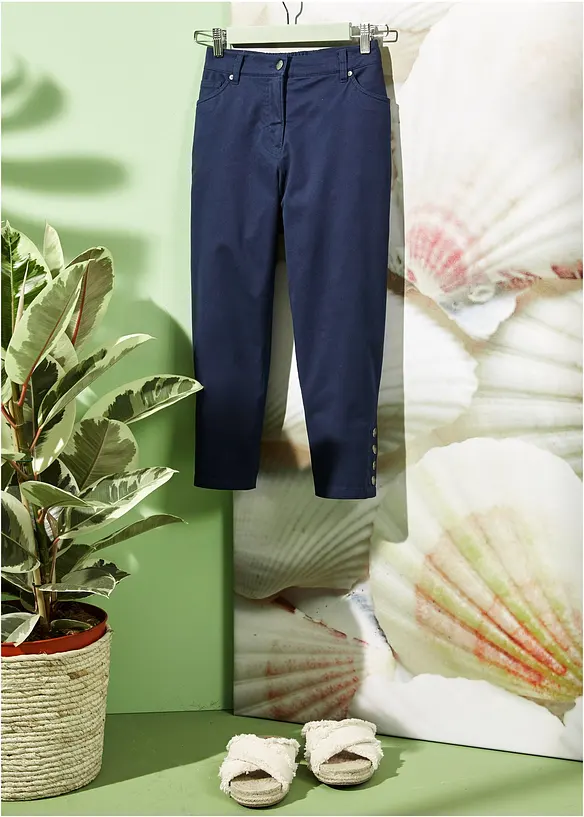 Pantacourt en coton avec taille &eacute;lastique et boutons, bonprix