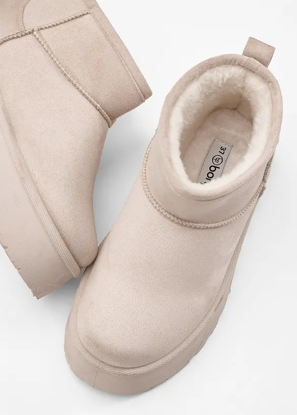 Boots fourrées à plateforme, bonprix