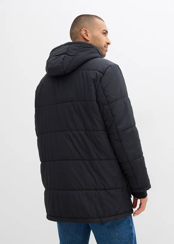 Parka matelassée et rembourrée avec poches plaquées et capuche amovible, bonprix