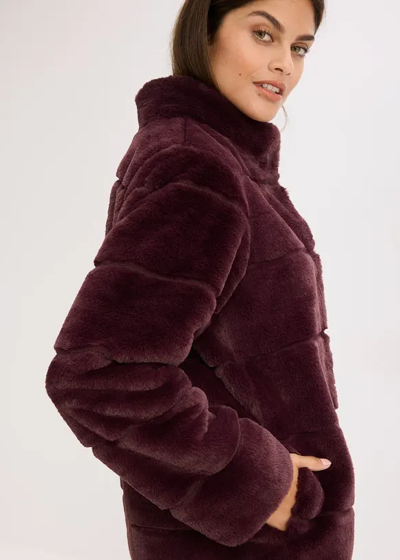 Manteau pelucheux, bonprix