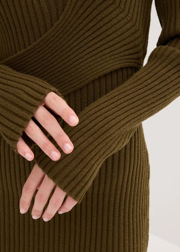 Robe pull en viscose majoritaire, bonprix