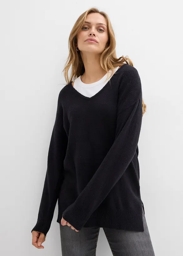 Pull long et oversize &agrave; fentes sur les c&ocirc;t&eacute;s, bonprix