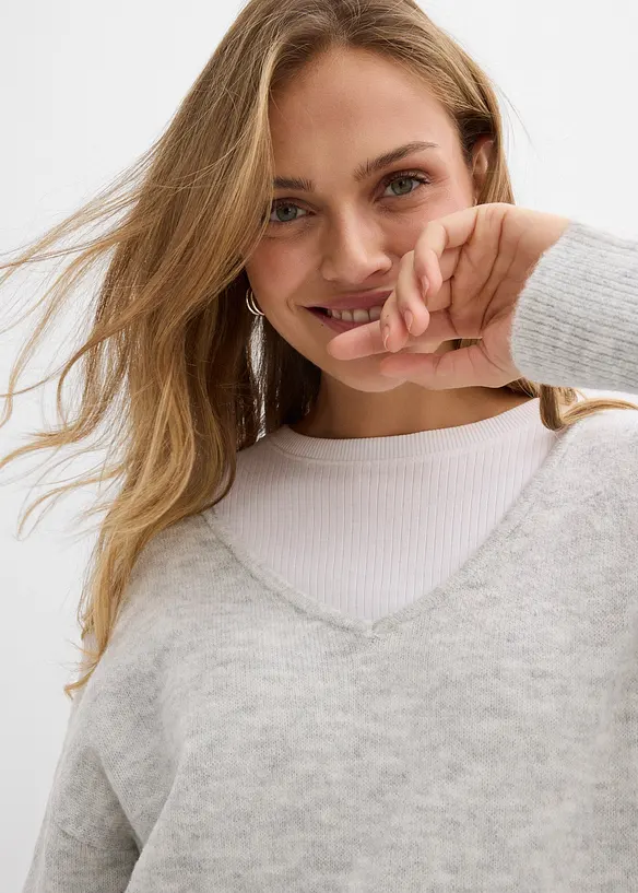 Pull long et oversize à fentes sur les côtés, bonprix