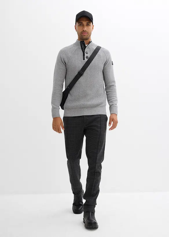 Pull texturé en coton majoritaire à col montant, bonprix