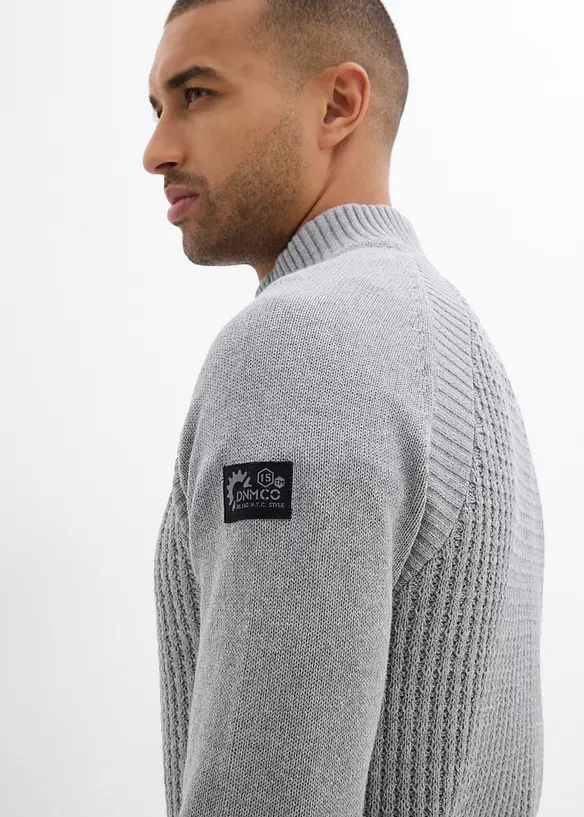 Pull texturé en coton majoritaire à col montant, bonprix