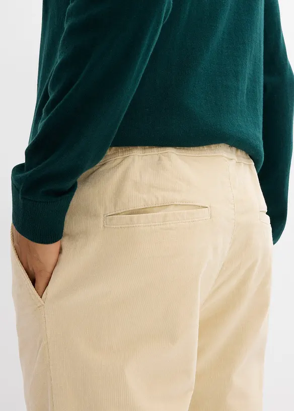 Pantalon jogger Regular en velours côtelé, droit, bonprix