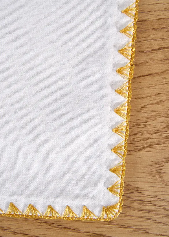 Lot de 2 sets de table en coton avec liseré doré, bonprix