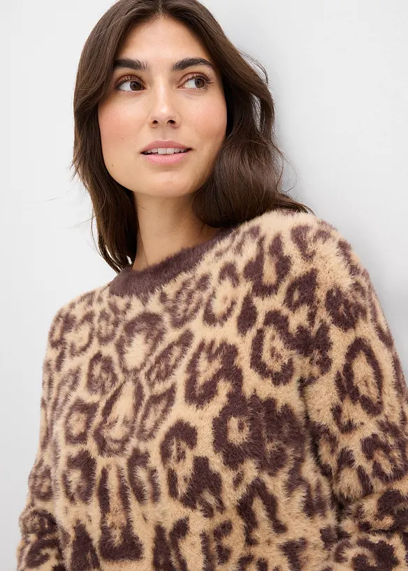 Pull en maille fine et poilue toute douce, bonprix