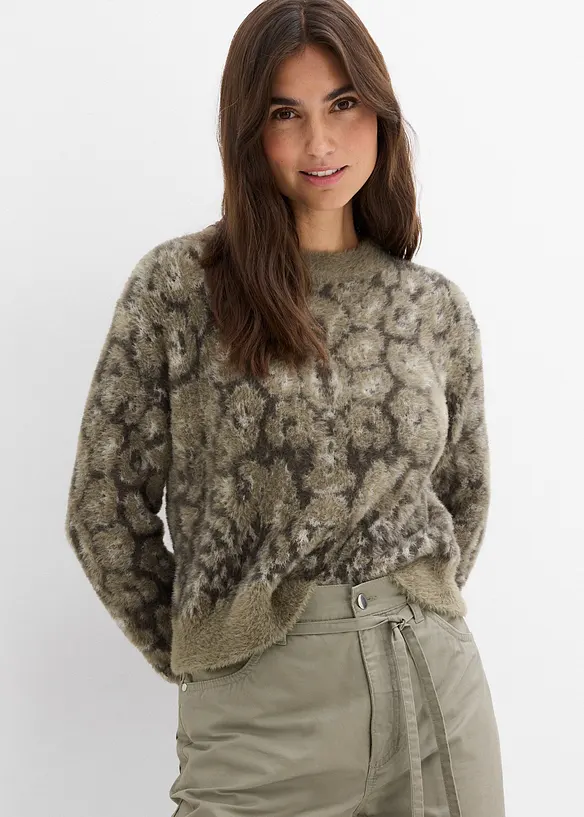 Pull en maille fine et poilue toute douce, bonprix