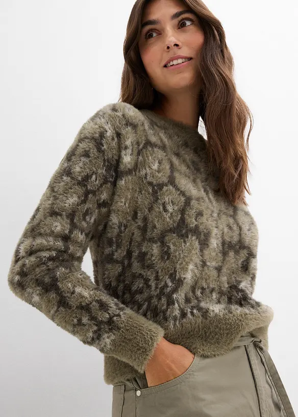 Pull en maille fine et poilue toute douce, bonprix
