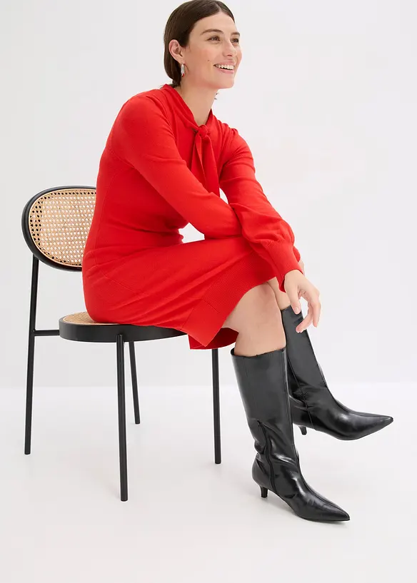 Robe pull fluide en viscose mélangée, bonprix