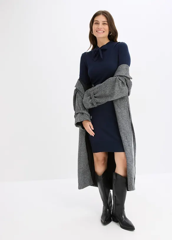 Robe pull fluide en viscose mélangée, bonprix