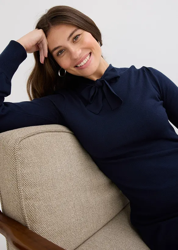 Robe pull fluide en viscose mélangée, bonprix