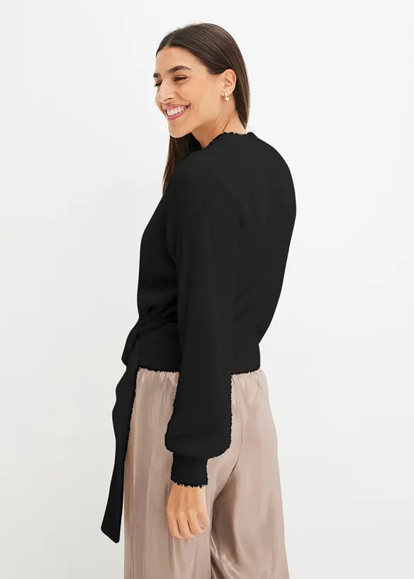 Pull cache-cœur avec accessoire, bonprix