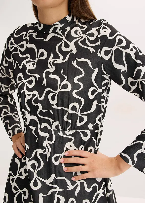 Robe midi fluide en viscose mélangée, bonprix