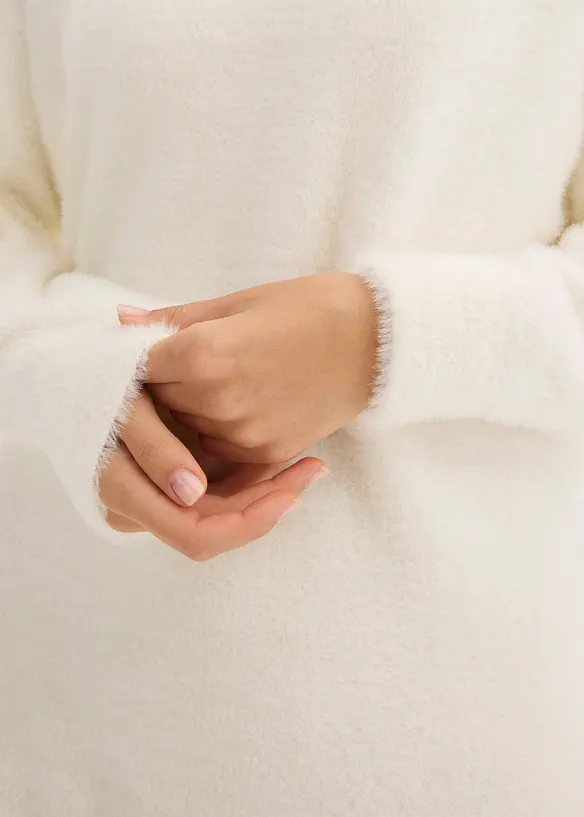 Pull long en maille poilue douce, bonprix