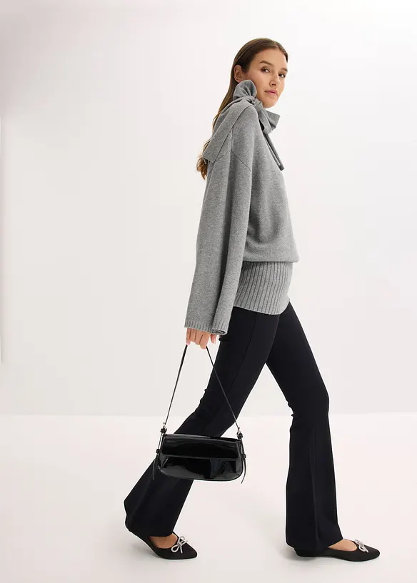 Pull oversize et doux en viscose majoritaire, bonprix