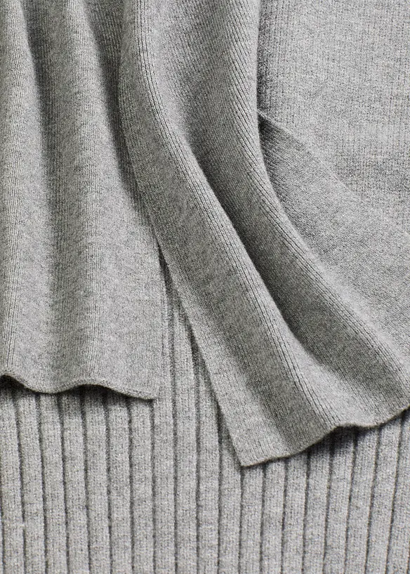 Pull oversize et doux en viscose majoritaire, bonprix