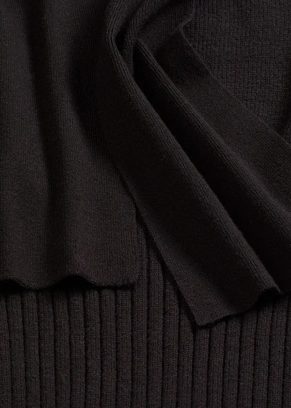 Pull oversize et doux en viscose majoritaire, bonprix