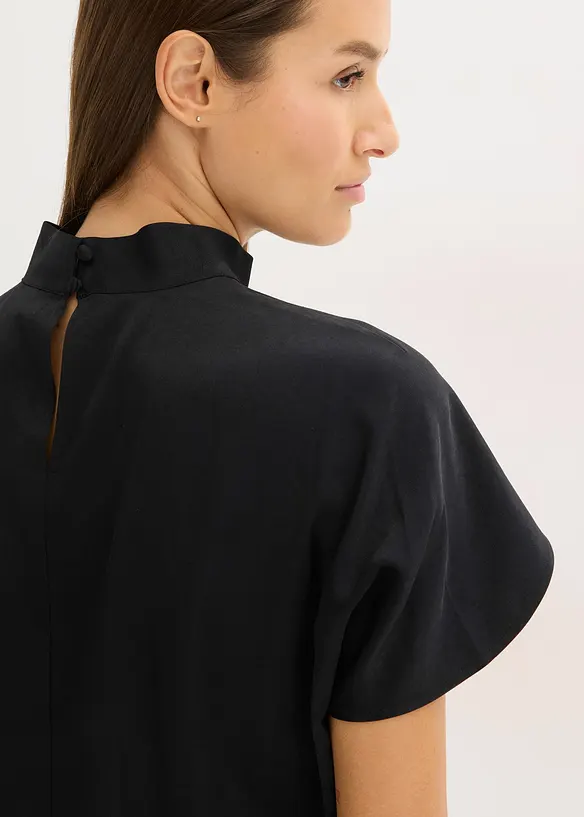 Blouse élégante à manches courtes en satin brillant, bonprix