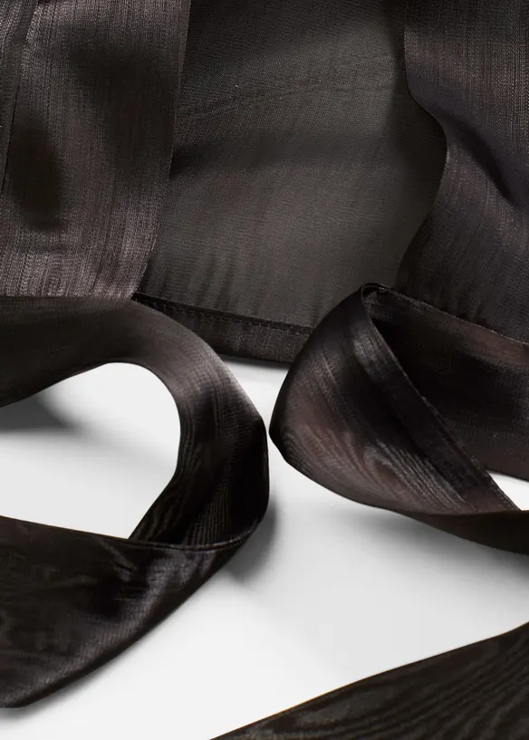 Boléro en tulle fin avec détail à nouer, bonprix