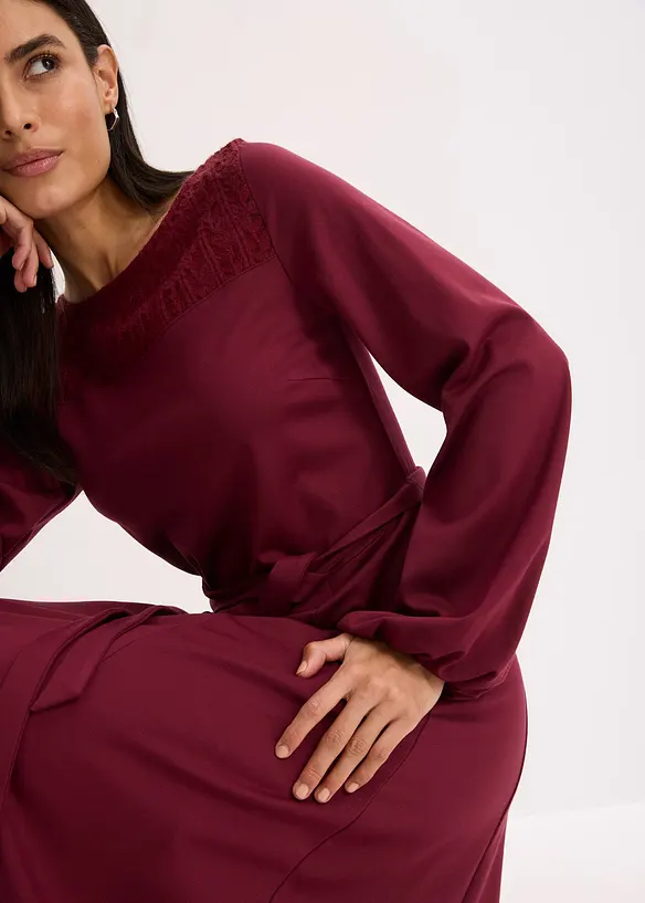 Robe en Punto di Roma avec dentelle, bonprix