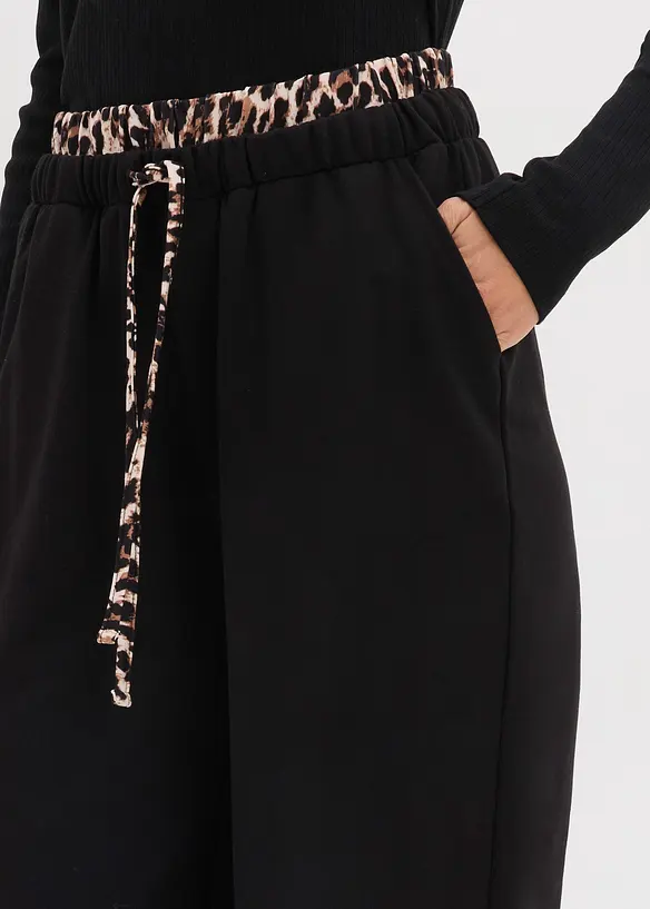 Pantalon large en sweat à ceinture contrastante, bonprix