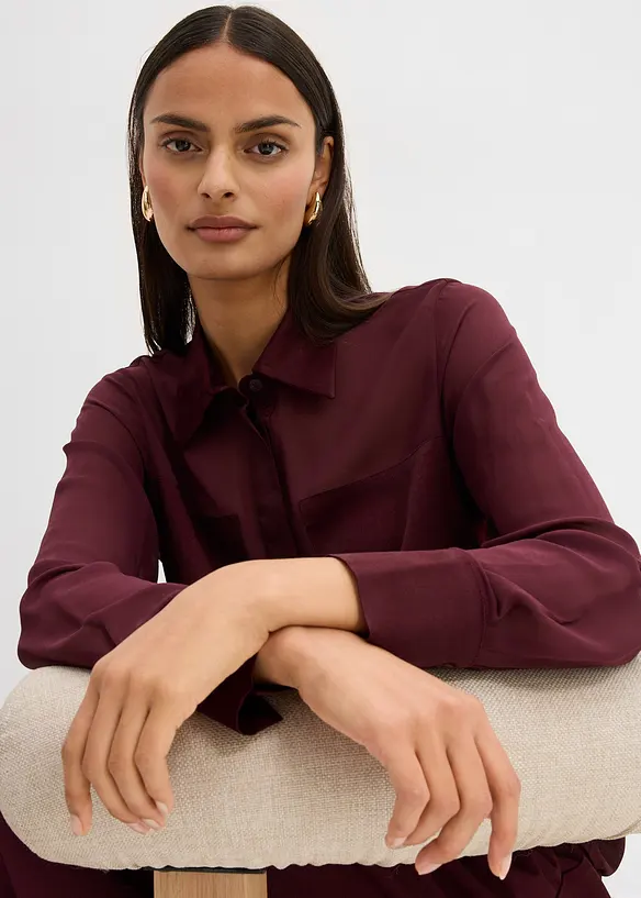 Chemisier avec empiècements en satin, bonprix